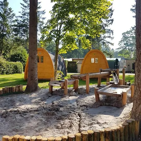 Het Vossenhol Lüks kamp alanı Ermelo