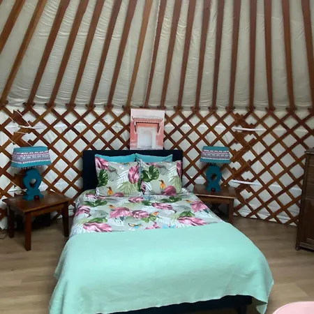 Het Vossenhol Lyxtält Ermelo